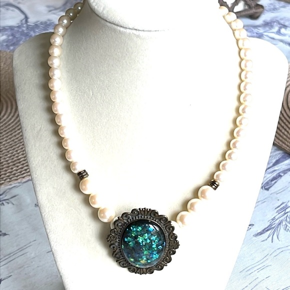 Pearl Necklace with Large Blue-Green
Pendant with Specks Statement Victorian - Picture 3 of 13